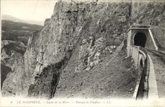 VINTAGE POSTCARD the Dauphine Line of Walls Passage of Glapisse