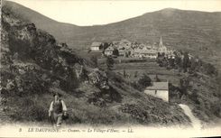VINTAGE POSTCARD Dauphine Oisans the Village D Hoot