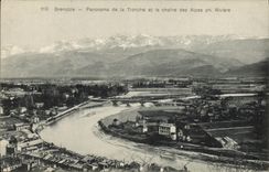 Panorama de Grenoble de la POSTAL de la VENDIMIA de la taza y de la gama alpestre