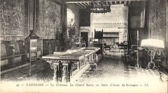 VINTAGE POSTCARD Langeais the Castle the Large Living room or Room D Anne of Brittany