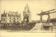 VINTAGE POSTCARD Chenonceaux the Castle L Wing Thomas Bohier the tower of AMrques and the bridge levis