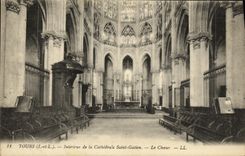 VINTAGE POSTCARD Tours Interior of the Cathedral Gatien Saint chorus