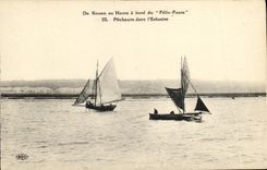 VINTAGE POSTCARD Of Rouen in Le Havre edge of Felix Faure Pecheurs in L Bateaux estuary has