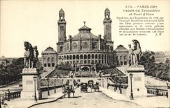 VINTAGE POSTCARD Paris Places of Trocadero and Pont D Iena