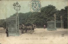 VINTAGE POSTCARD Paris L entered of Wood Carries Dauphine Horses