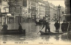 VINTAGE POSTCARD Believed of the Seine Paris the street of Lyon