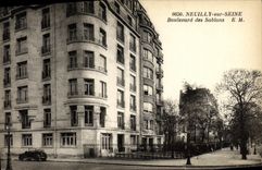 CPA Neuilly sur Seine Boulevard des Sablons