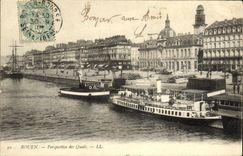 VINTAGE POSTCARD Rouen View of the Quays Boats