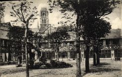 VINTAGE POSTCARD Rouen Aitre Holy Maclou