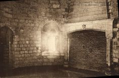 VINTAGE POSTCARD Rouen Turn of the castle of Philippe Auguste