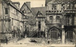 VINTAGE POSTCARD Rouen Old woman house of 15th