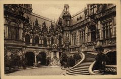 CPA Fecamp La Benedictine La Cour d Honneur 