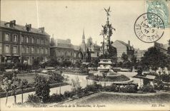 CPA Fecamp Distillerie de la Benedictine le Square 