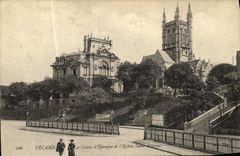 CPA Fecamp la caisse d epargne et l eglise Saint Etienne