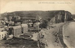 VINTAGE POSTCARD Small Flagstones View of the Beach