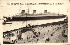 CPA Le Havre Entree du Grand Paquebot dans le port Bateau 