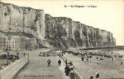 VINTAGE POSTCARD Treport the Dam