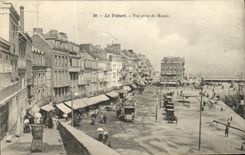 VINTAGE POSTCARD Treport Seen from of the Pierhead