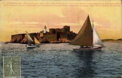 CPA Marseille Le Chateau d If Bateau
