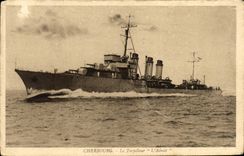 VINTAGE POSTCARD Boat Cherbourg War the Destroyer L Skilful
