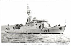 MODERN CARD Boat War Amyot D inville Sloop 1976