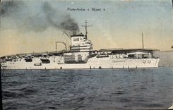 VINTAGE POSTCARD Bateau War Carries Bearn Plane