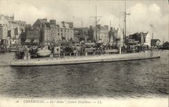 VINTAGE POSTCARD Boat Cherbourg War the Ram Against Destroyer