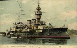 VINTAGE POSTCARD Bateau War Navy Bouvines rank dimensions cruiser armours
