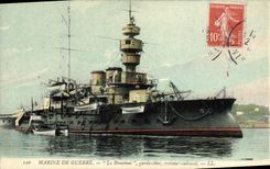 VINTAGE POSTCARD Bateau War Navy Bouvines keeps dimensions cruiser armours