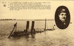 VINTAGE POSTCARD Bateau War the S S Brussels coue has L end of the Mole and its heroic Fryatt captain