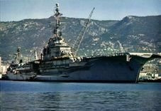 MODERN CARD Bateau War the Of the department of Var Dimension D Azure Toulon Clemenceau has Quai Carries planes