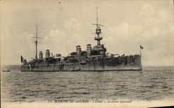 VINTAGE POSTCARD Bateau War Navy the Cop Cruiser Armours