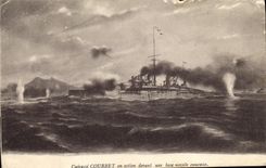 VINTAGE POSTCARD Bateau War Armours Billhook in action in front of sight Base Novale