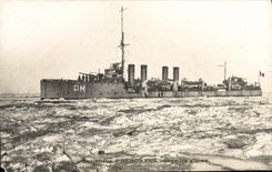 VINTAGE POSTCARD Boat War Dehorter Destroyer