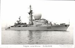 MODERN CARD Bateau War Frigate Launches Duquesne Missiles