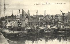VINTAGE POSTCARD Boat Caen War Against Destroyers in the Basin of Caen