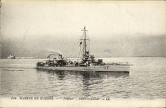 VINTAGE POSTCARD Boat War Marint De Guerre Brass band Against Destroyer