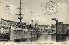 VINTAGE POSTCARD Bateau War Brest L Postpones Port Glory Cruiser Armours