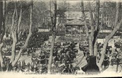 CPA Catastrophe Du Iena Place d Armes Ceremonie Religieuse Toulon