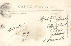 Catastrofe de la POSTAL de la VENDIMIA del obispo de Guilibert del Monseigneur de Iena del clero de Frejus que va a la ceremonia