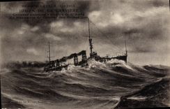VINTAGE POSTCARD Boat the Julien of the Gravel pit cruiser of 1st class in operation of combat by heavy sea