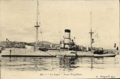 VINTAGE POSTCARD Boat the light Destroyer