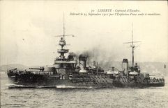 VINTAGE POSTCARD Bateau Freedom armours D DEtruit squadron on September 25th  1911 by L explosion D an ammunition store