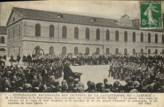 VINTAGE POSTCARD Boat Catastrophe of Freedom Toulon Mr  the President of the Republic