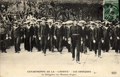 VINTAGE POSTCARD Boat Catastrophe of Toulon Freedom the delegation of the English sailors