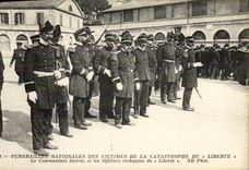 VINTAGE POSTCARD Boat national Funeral of the victims of the catastrophe of Toulon Freedom the commander Jaures and officers