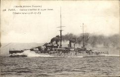 VINTAGE POSTCARD Bateau War Dreadnought Paris Armours