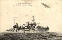 VINTAGE POSTCARD Bateau War Fatherland Armours has Avion turrets