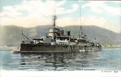 VINTAGE POSTCARD Bateau War the shark Garde dimension armours