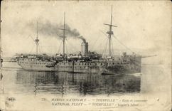 VINTAGE POSTCARD Boat War Tourville School of cannonading